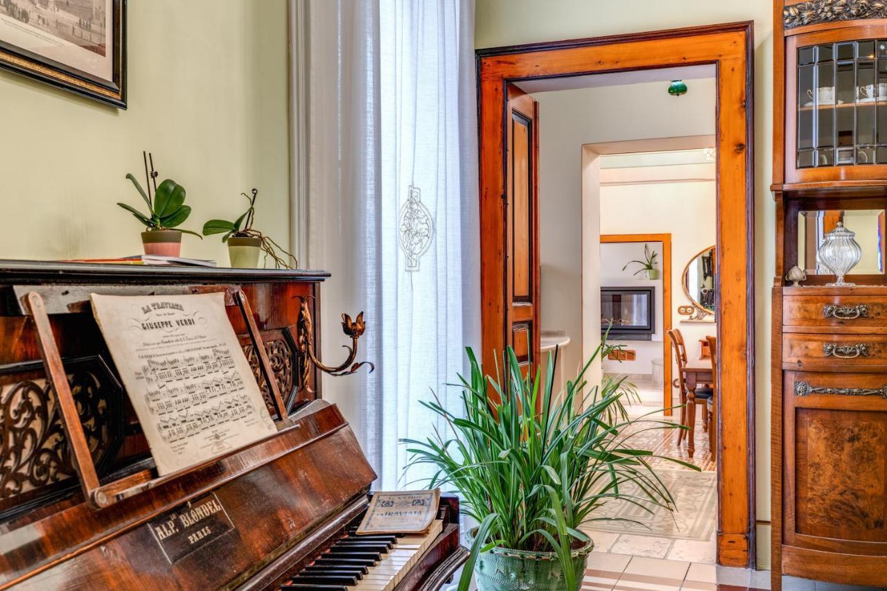 Bed and Breakfast Palazzo Stunis - Dimora Di Charme Ostuni Exteriér fotografie