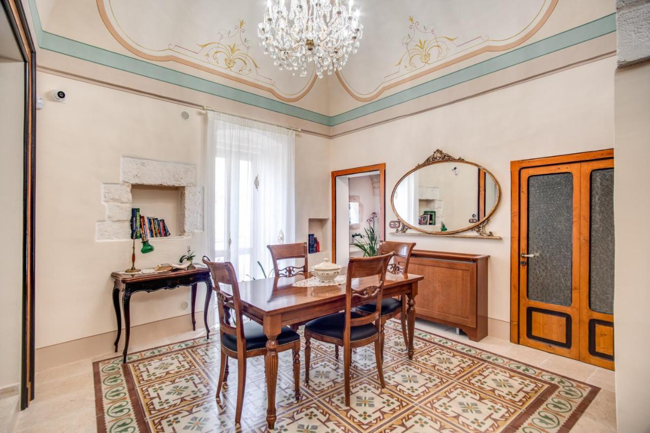 Bed and Breakfast Palazzo Stunis - Dimora Di Charme Ostuni Exteriér fotografie