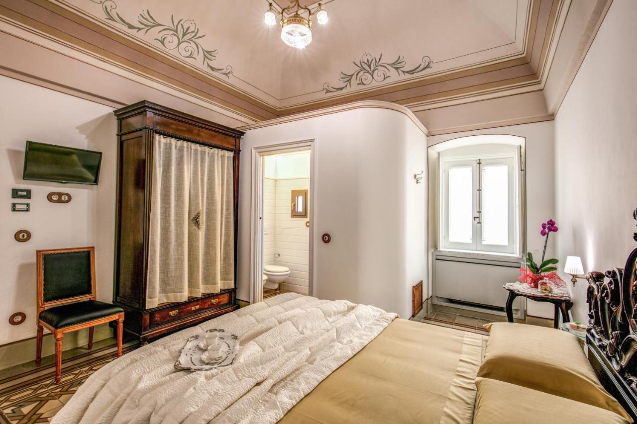 Bed and Breakfast Palazzo Stunis - Dimora Di Charme Ostuni Exteriér fotografie
