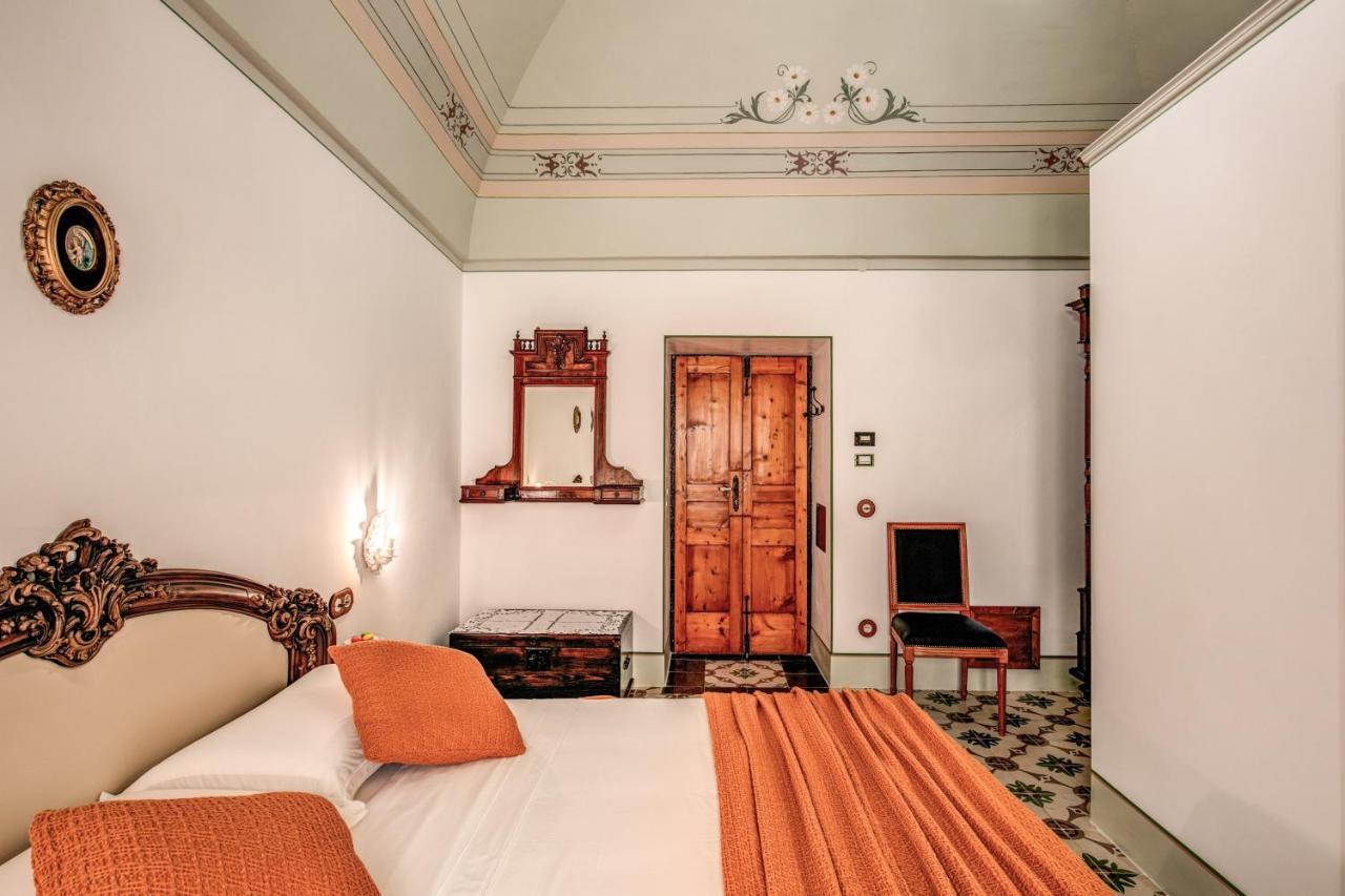 Bed and Breakfast Palazzo Stunis - Dimora Di Charme Ostuni Exteriér fotografie